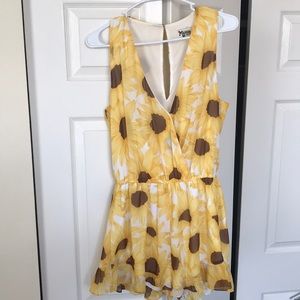 Show me your Mumu Sunflower Riri Romper